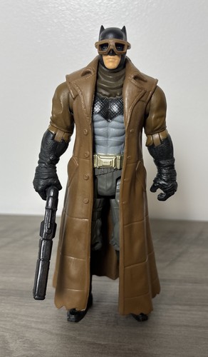 Comics multiverse batman vs - batman,